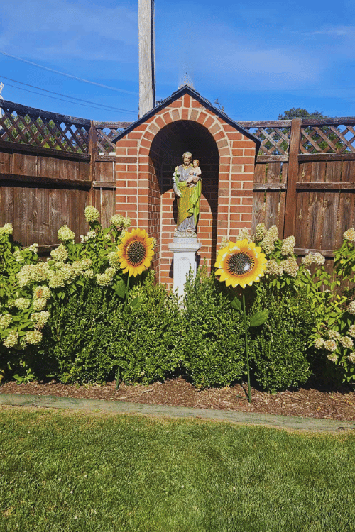 Sunny day care center figura sw Jozefa